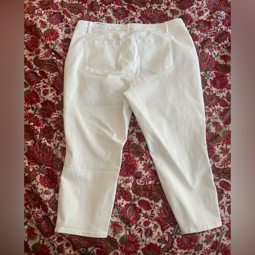 Talbots Women's Cropped White Jeans - Picture 2 of 3